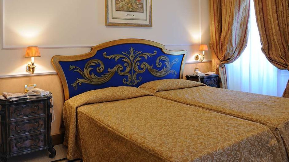 Hotel Giulio Cesare Room