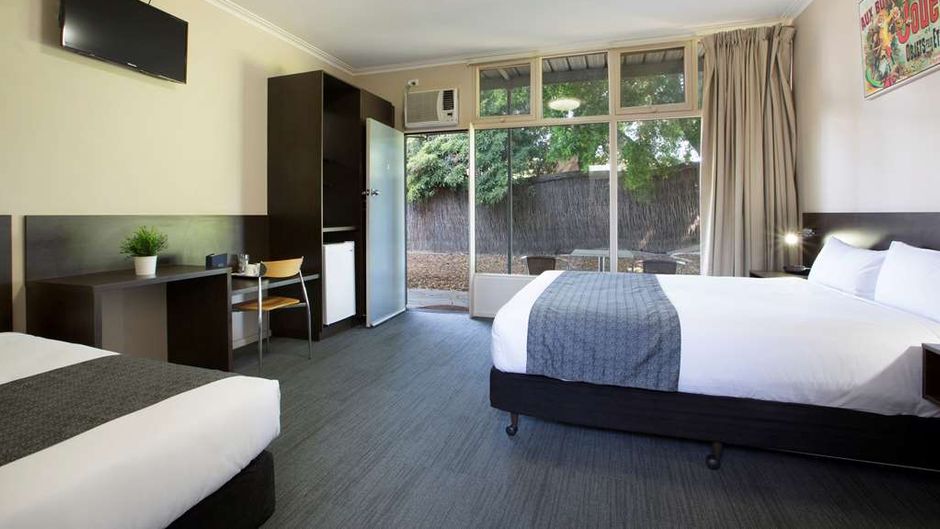 Links Hotel Room