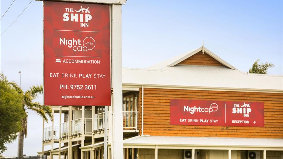 The Ship Inn Exterior