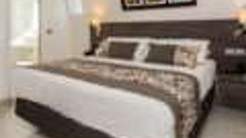 Hotel Park Plaza Bonaparte Room