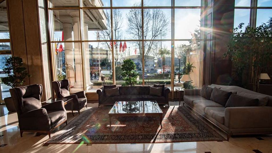 Eresin Topkapi Hotel Lobby