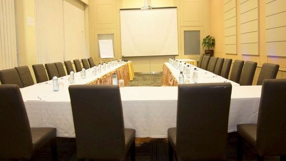 Best Western Plus Meridian Hotel Meeting