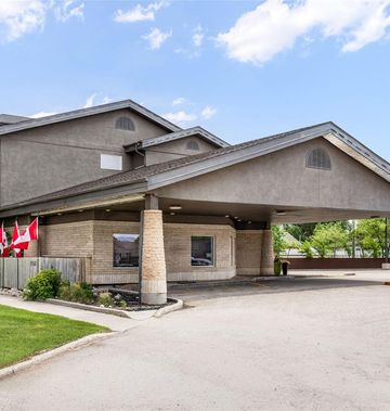 Super 8 Winnipeg West