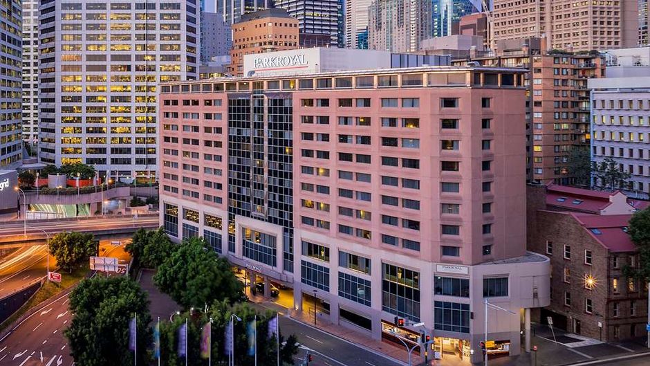 PARKROYAL Darling Harbour Exterior