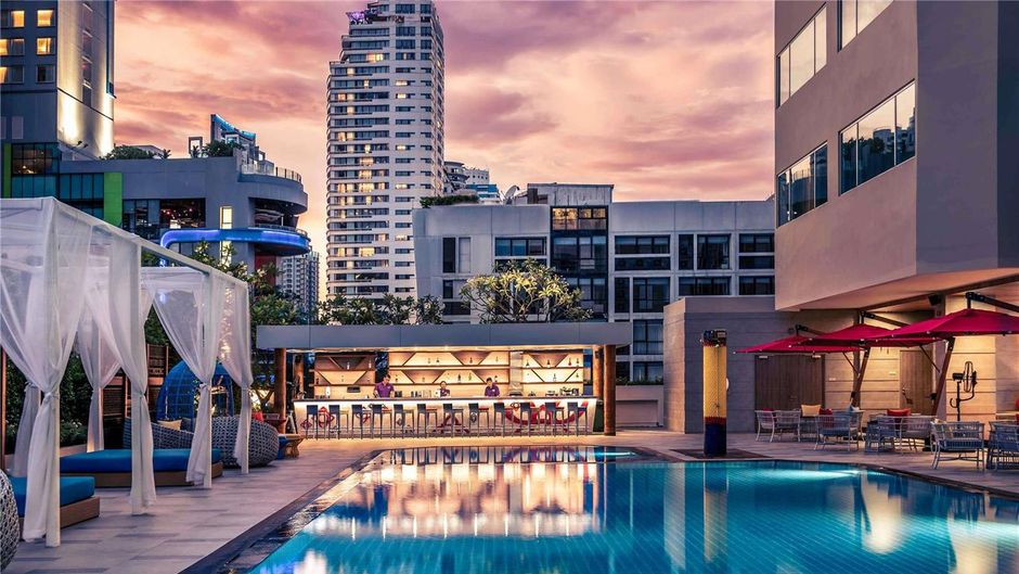 Mercure Bangkok Sukhumvit 11 Exterior
