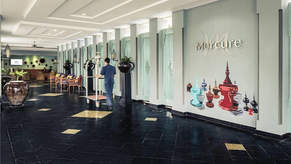 Mercure Yangon Kaba Aye Exterior