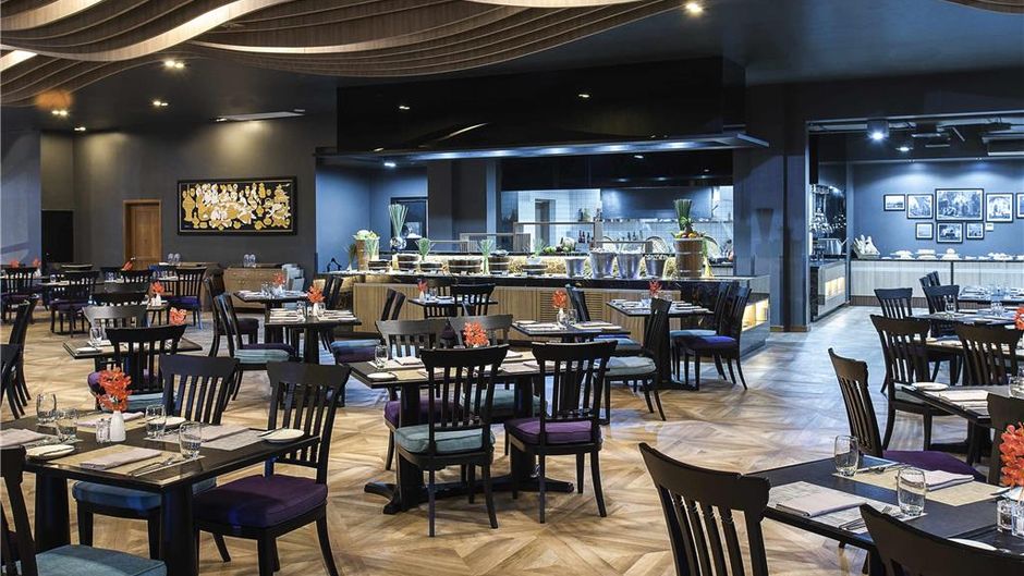 Mercure Yangon Kaba Aye Restaurant