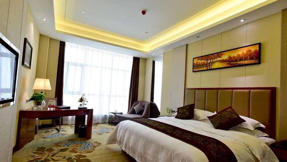 Ramada Plaza Changsha East Room