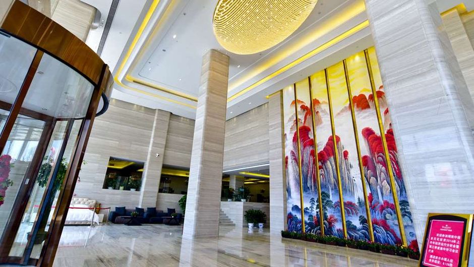 Ramada Plaza Changsha East Lobby