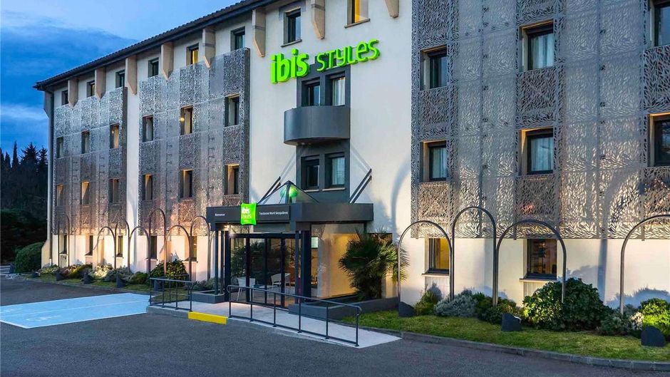 Ibis Styles Toulouse Nord Sesquieres Exterior