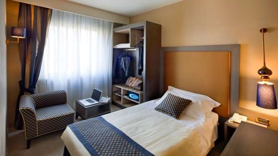 Hotel Mozart Room