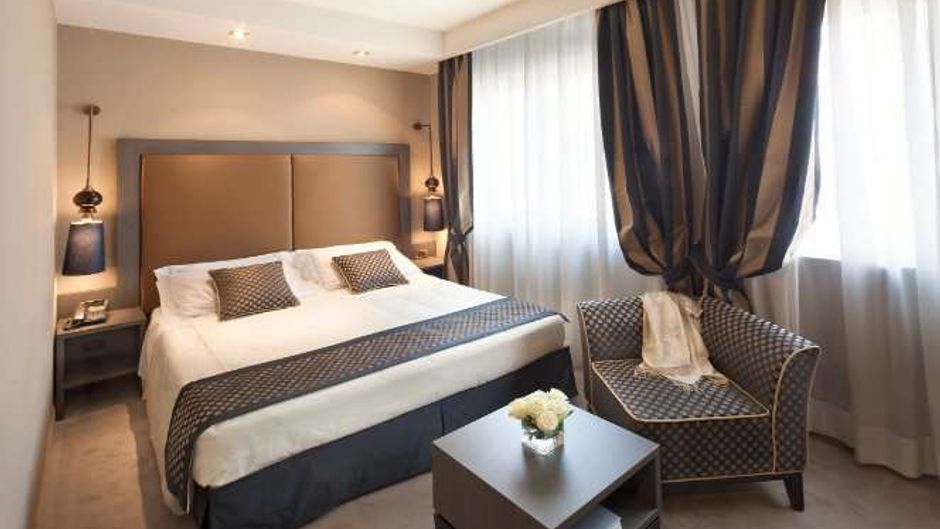 Hotel Mozart Room
