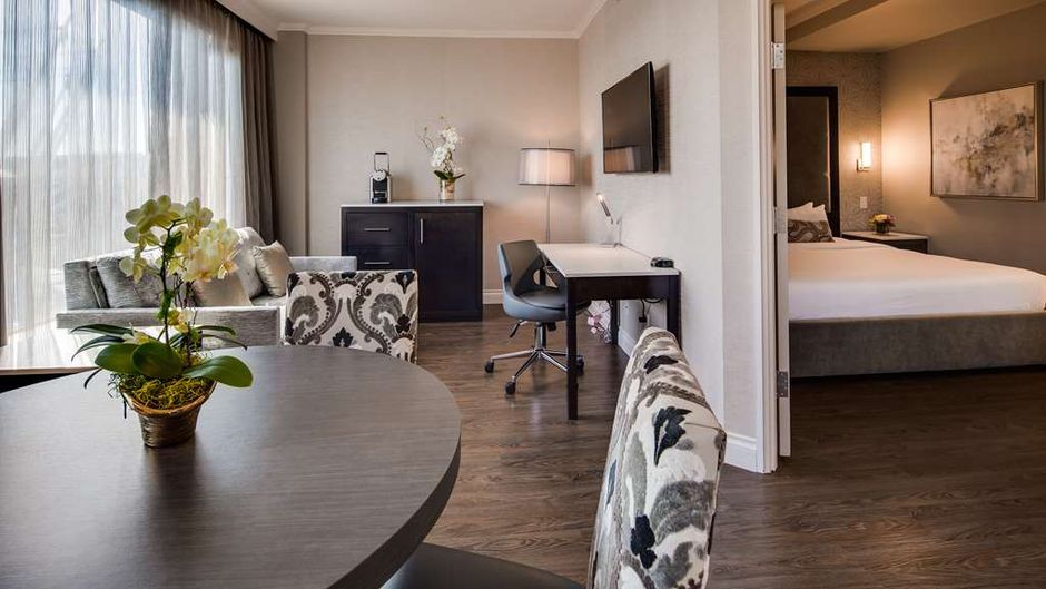 Georgian Court Hotel Room