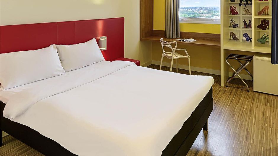 Ibis Styles Birigui Room