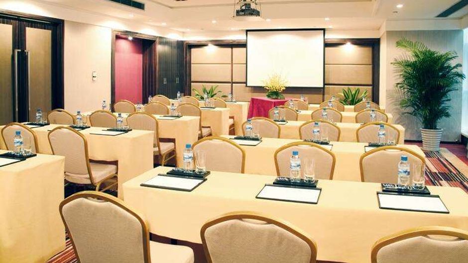 Howard Johnson Huaihai Hotel Shanghai Meeting
