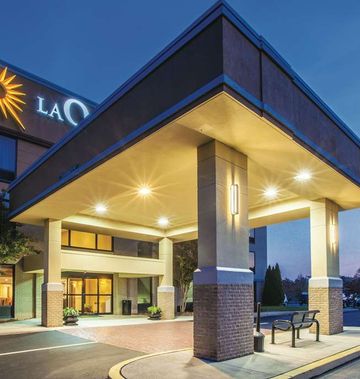 La Quinta Inn & Suites Mechanicsburg