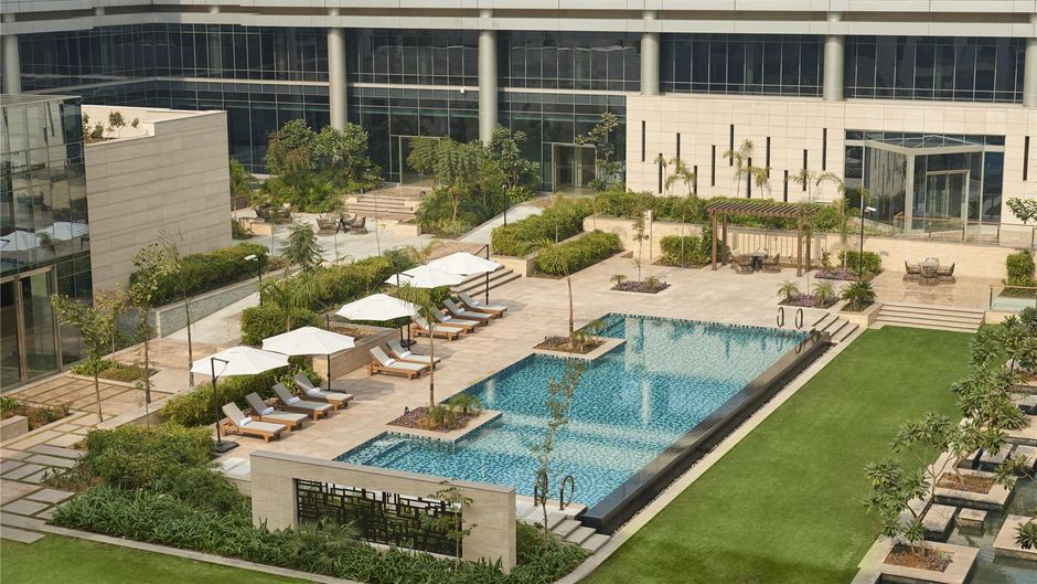 Andaz Delhi, by Hyatt Pool