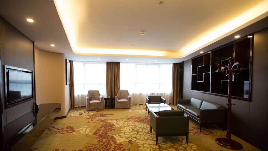 Ramada by Wyndham Wuhu Room