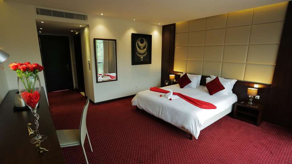 GHS Hotel Room