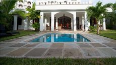 Lantana Galu Beach Hotel