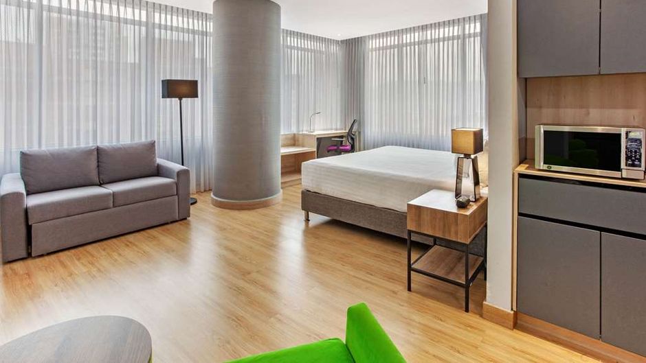 La Quinta by Wyndham Medellin Suite