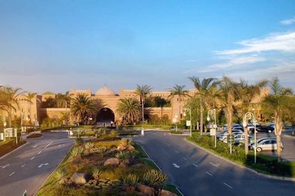 Meropa Hotel & Casino