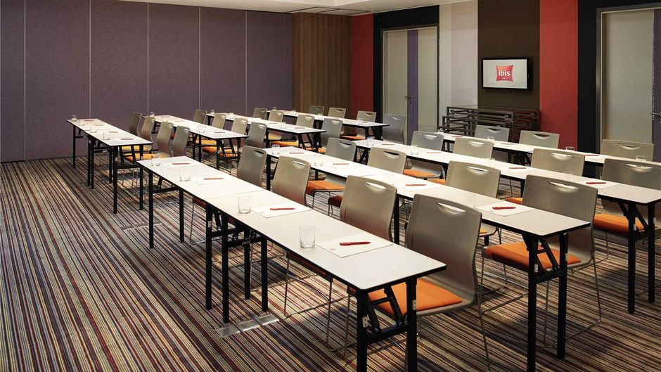 Ibis Saigon Airport Meeting