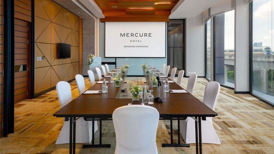 Mercure Bangkok Makkasan Meeting