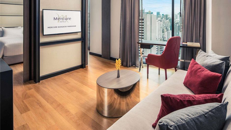 Mercure Bangkok Makkasan Suite