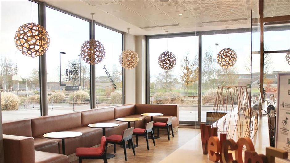 Ibis Styles de Versailles Guyancourt Restaurant