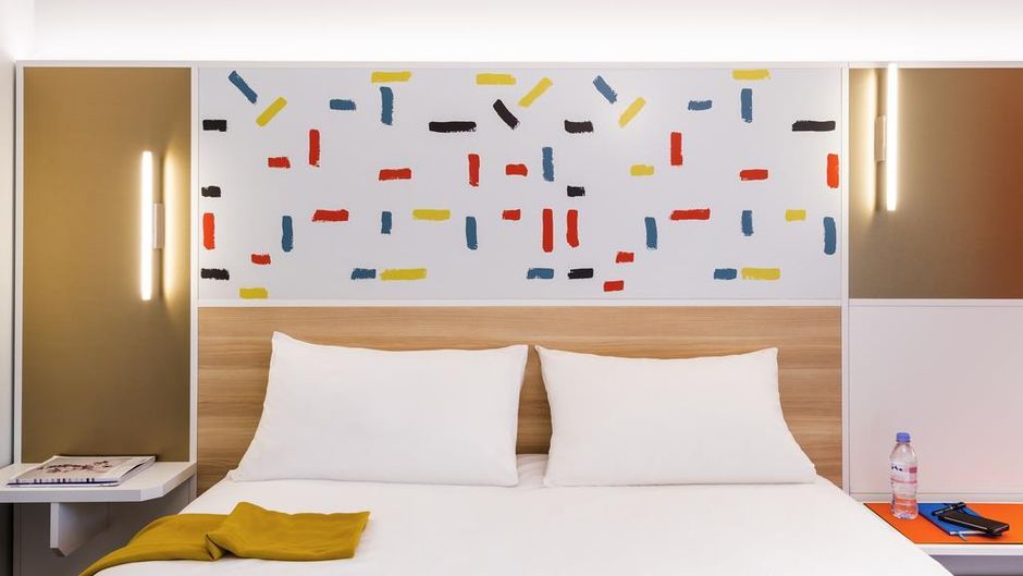 Ibis Styles de Versailles Guyancourt Room