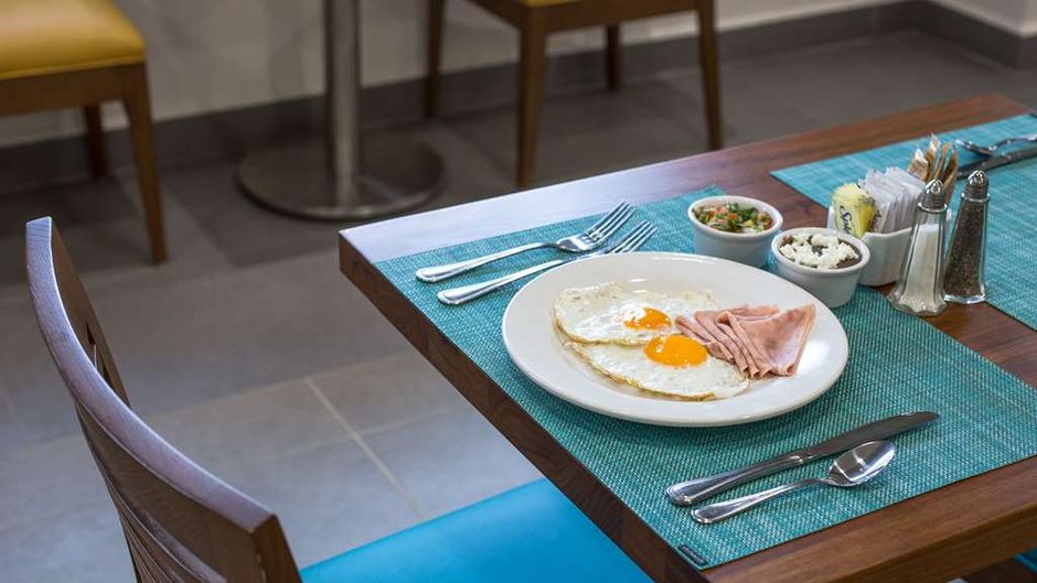 Wyndham Garden Playa del Carmen Restaurant