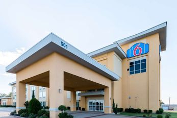 Motel 6 Joshua