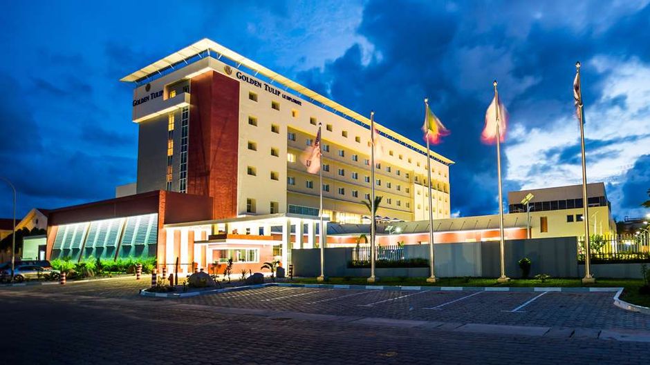 Golden Tulip Le Diplomate Cotonou Exterior