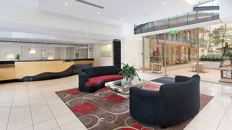 Melbourne Metropole Central Lobby