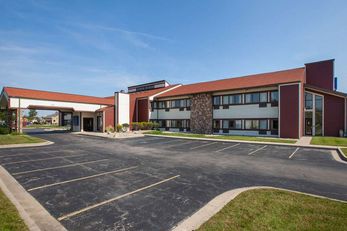 Baymont Inn & Suites Franklin