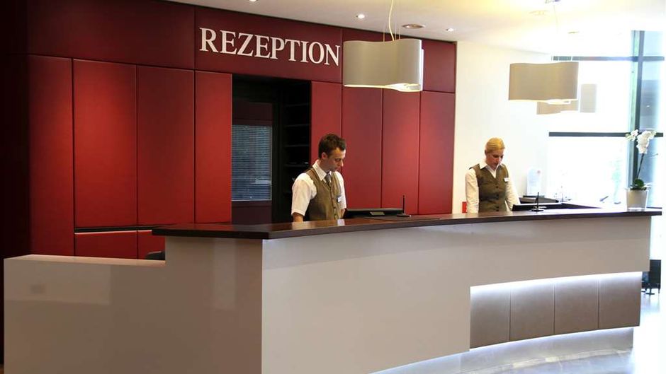 Steigenberger Hotel Dortmund Lobby