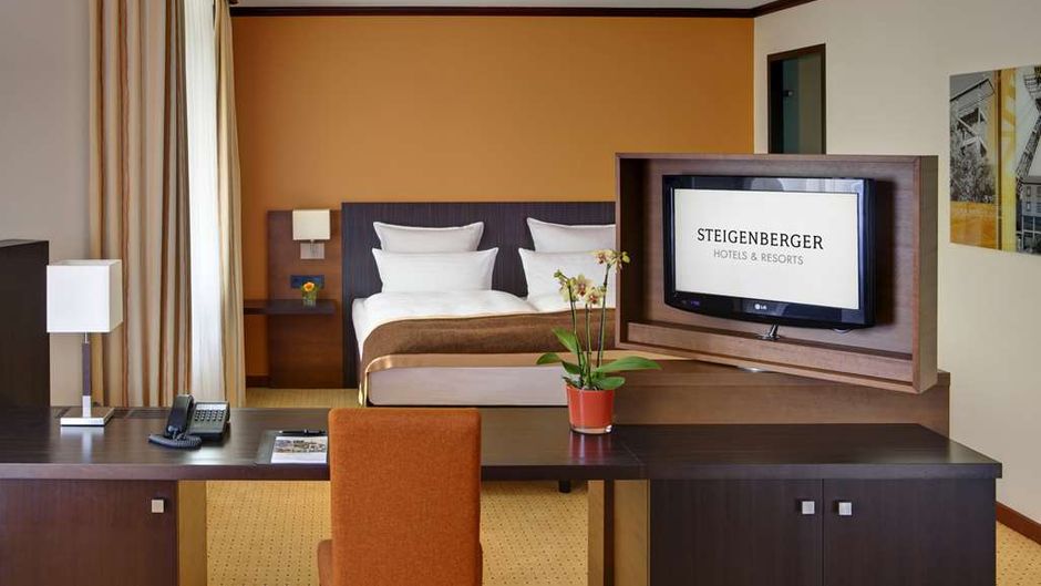 Steigenberger Hotel Dortmund Room