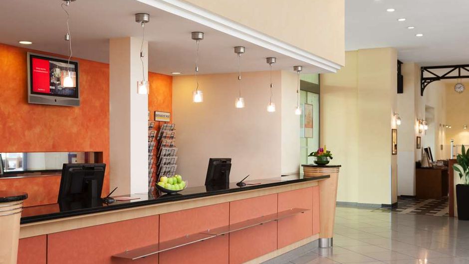 Hotel Duesseldorf Lobby