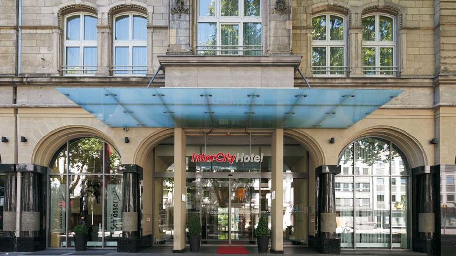 Hotel Duesseldorf Exterior