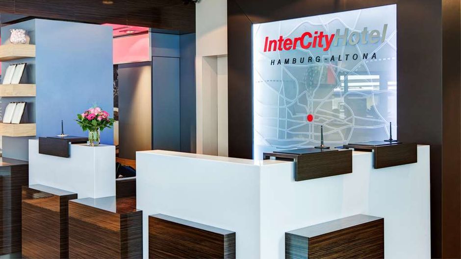 IntercityHotel Hamburg-Altona Lobby