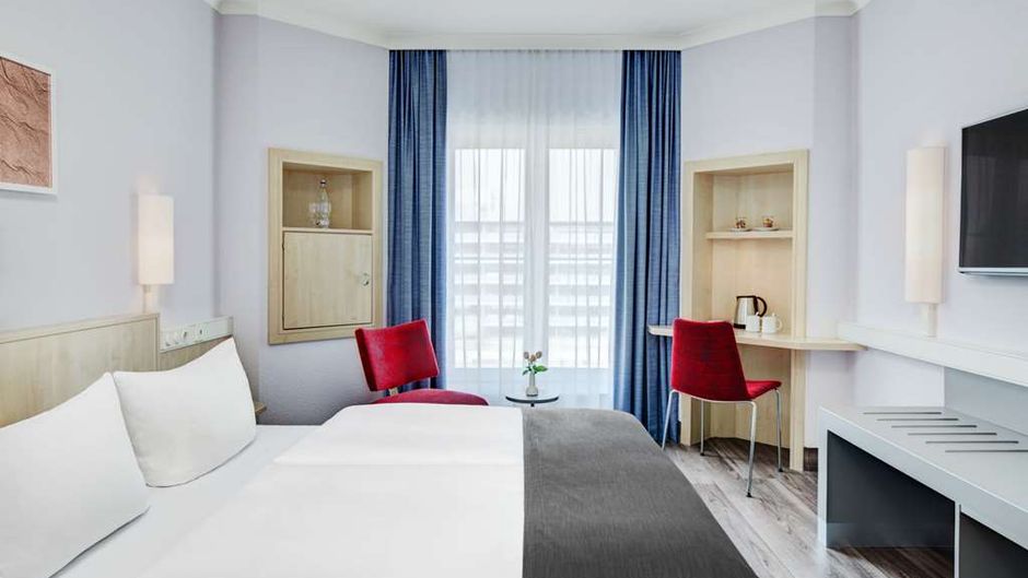 IntercityHotel Hamburg-Altona Room