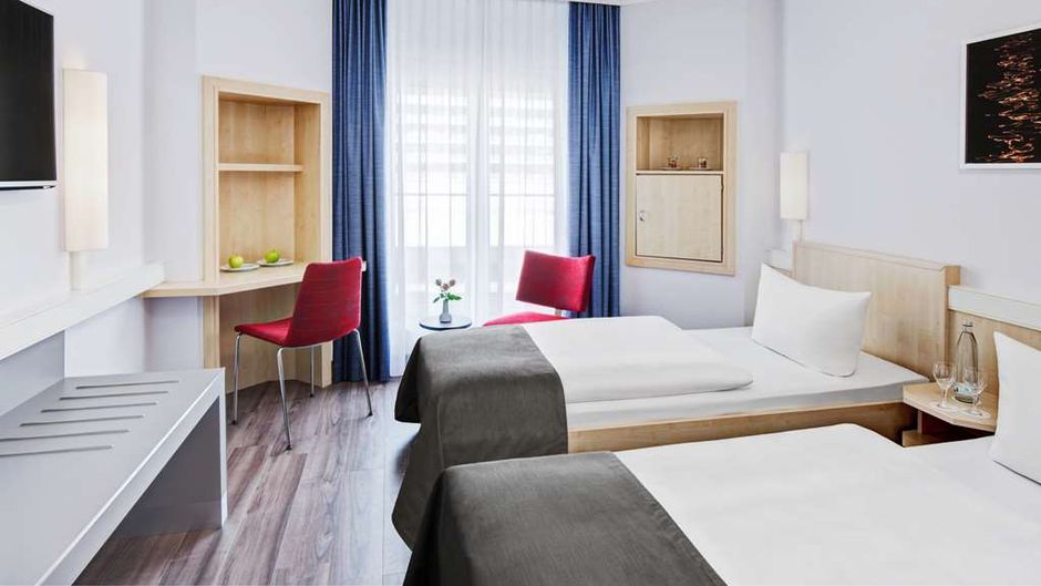 IntercityHotel Hamburg-Altona Room
