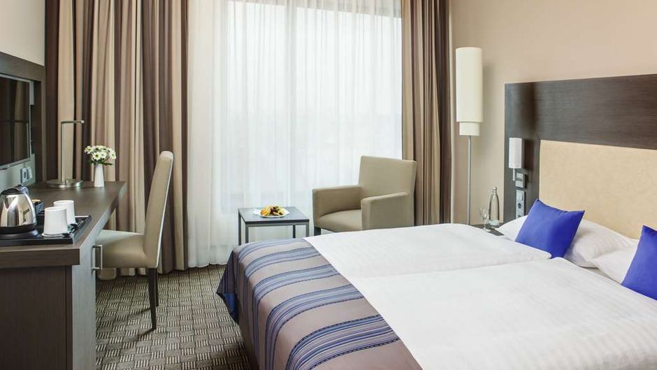 IntercityHotel Hamburg Dammtor Messe Room