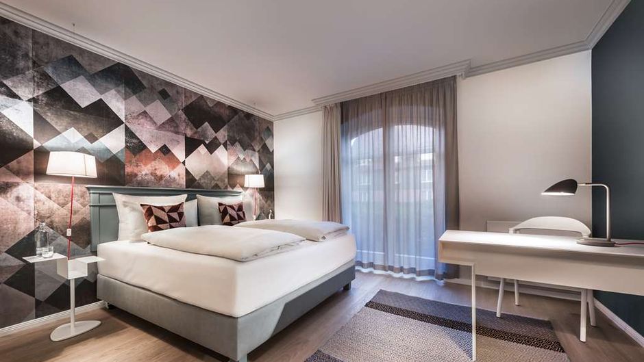 Steigenberger Hotel Treudelberg Room