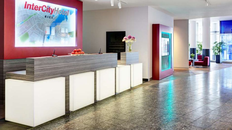 IntercityHotel Kiel Lobby