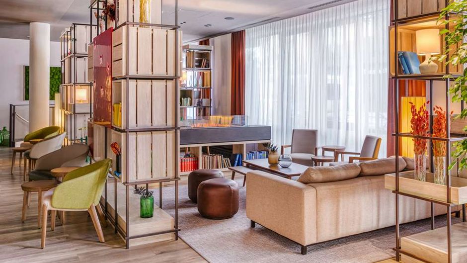 IntercityHotel Nuremberg Lobby
