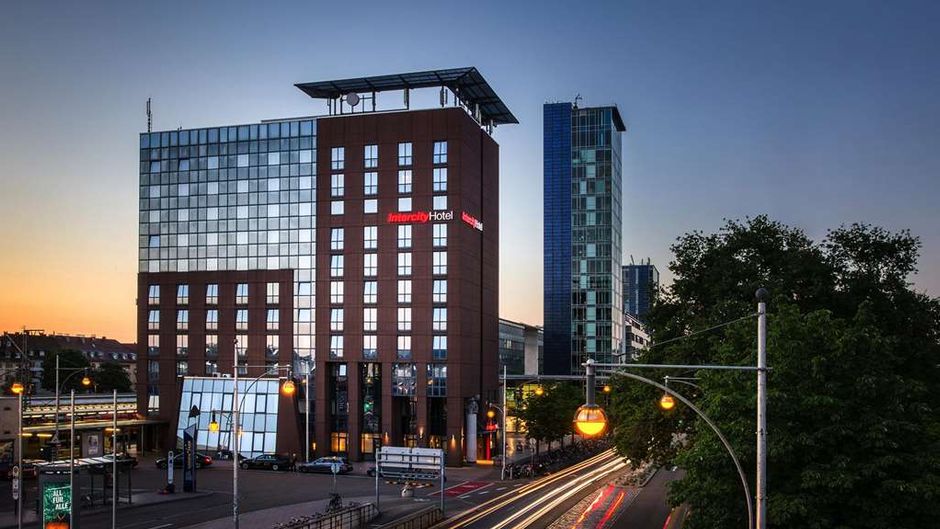 IntercityHotel Freiburg Exterior