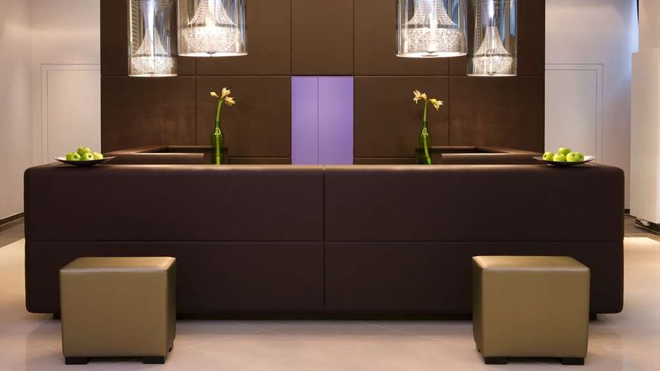 Steigenberger Hotel Herrenhof Lobby