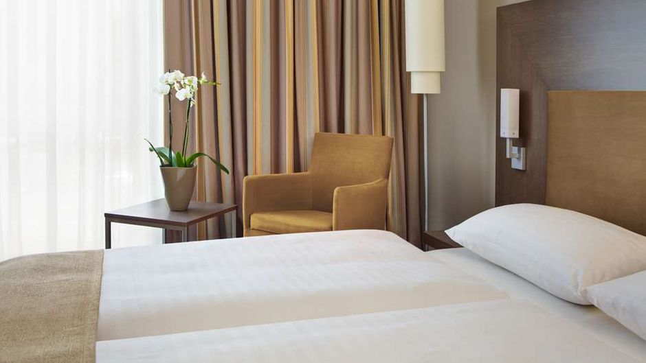 IntercityHotel Darmstadt Room